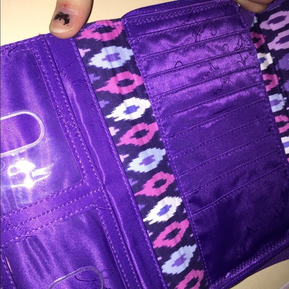 Vera bradley waller - Picture 2 of 3